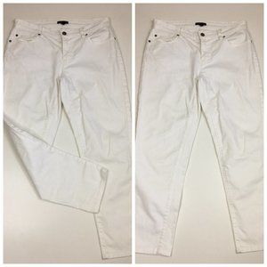 EILEEN FISHER White Organic Cotton Blend 5 Pocket Jeans